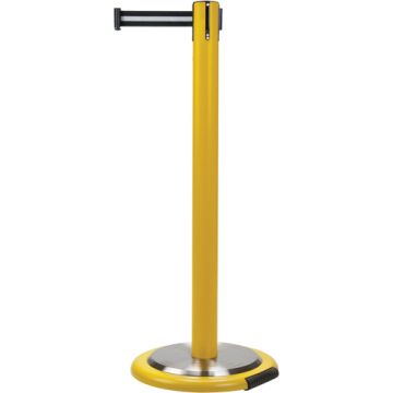 Free-Standing Crowd Control Barrier