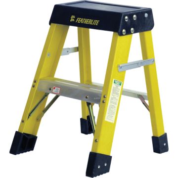 Step Stool/Ladders (6400 Series)